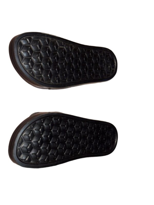 2025-12-29 13.21.01 Original Nike Slide